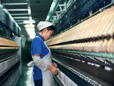 一紗一布、得來不易!五一勞動節:向紡織人致敬!